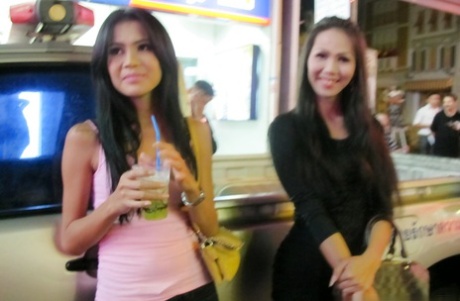 Sexy Thai shemales walking public streets looking for sex dates