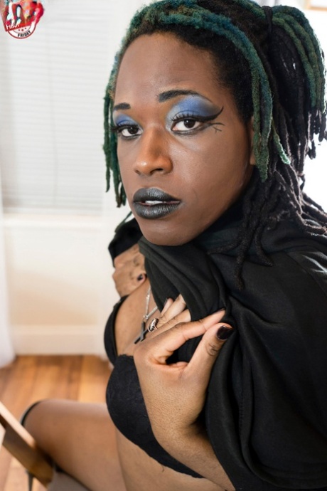 Black TGirls performed by Eden CompleXXX Porn Photos