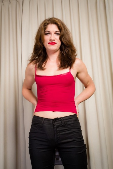 Grooby Girls starring Sharon Nude Pictures
