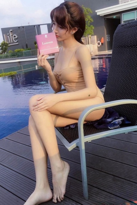 Breathtaking Asian shemale Grace B poses provocatively in her compilation