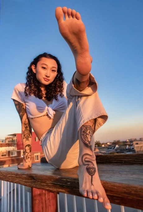 Joeys Trans Feetgirls featuring Billie Beaumont Sex Photos
