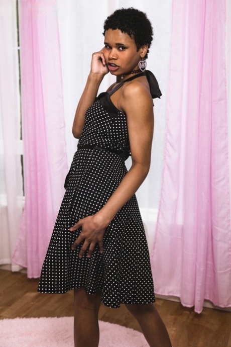 Transex POV featuring Cloudy Vi Porn Photos