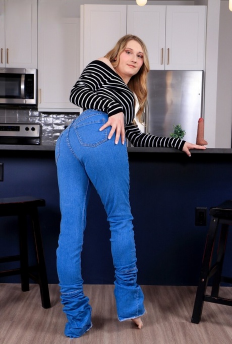 Grooby Girls performed by Stacie Delight Sex Gallery